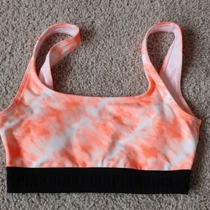 Ultimate lightly lined scoop sports bra